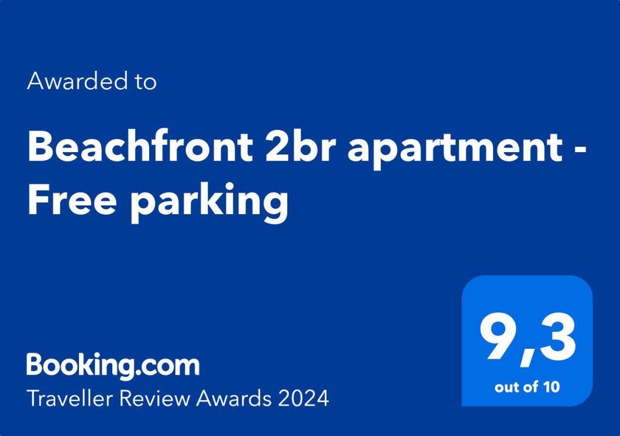 Beachfront 2Br Apartment - Free Parking Livádi Kültér fotó